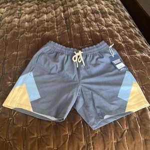 Fair Harbor men’s medium